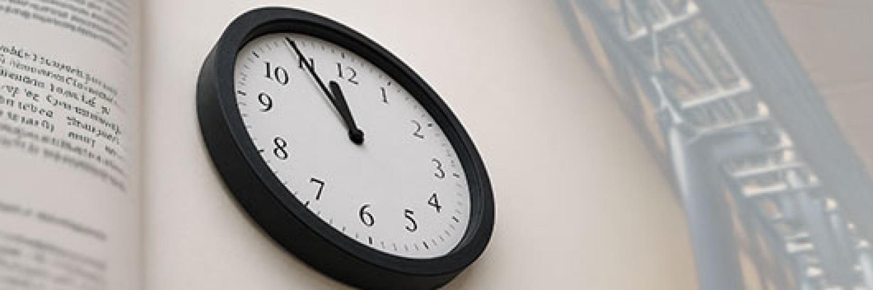 Uhr