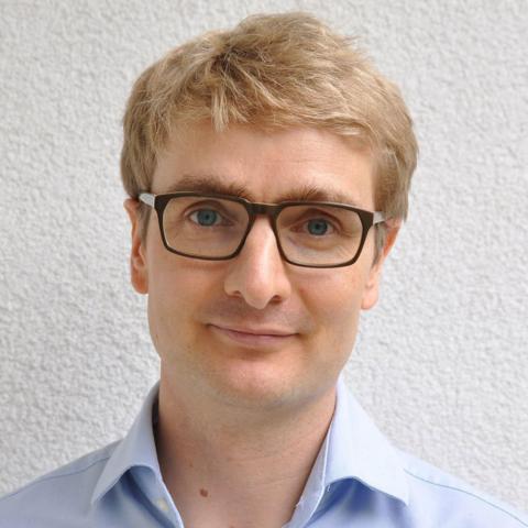 Sören Obling