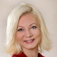 Angela Stach