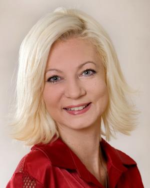 Angela Stach